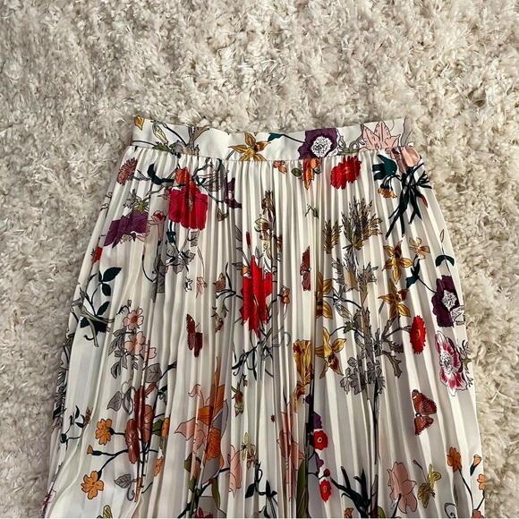 Skirt a la Gucci - Picture 9 of 14